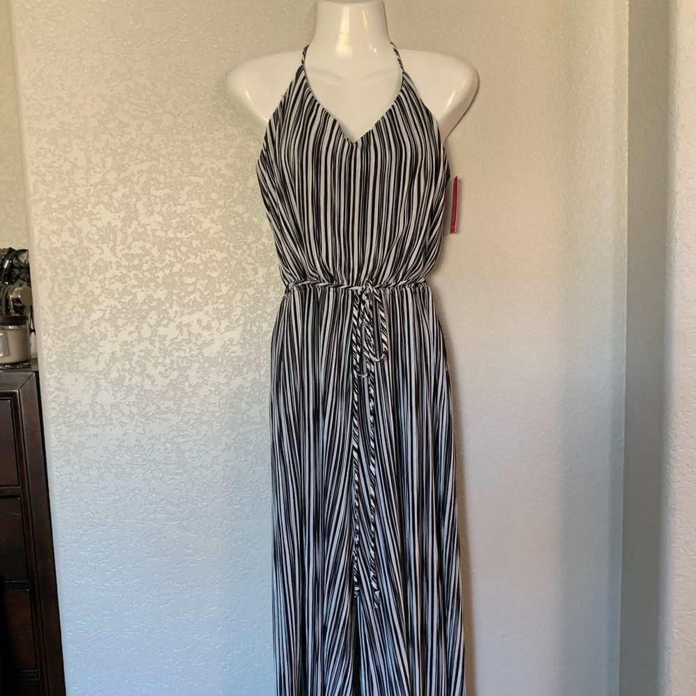 Wide leg jumpsuit size M